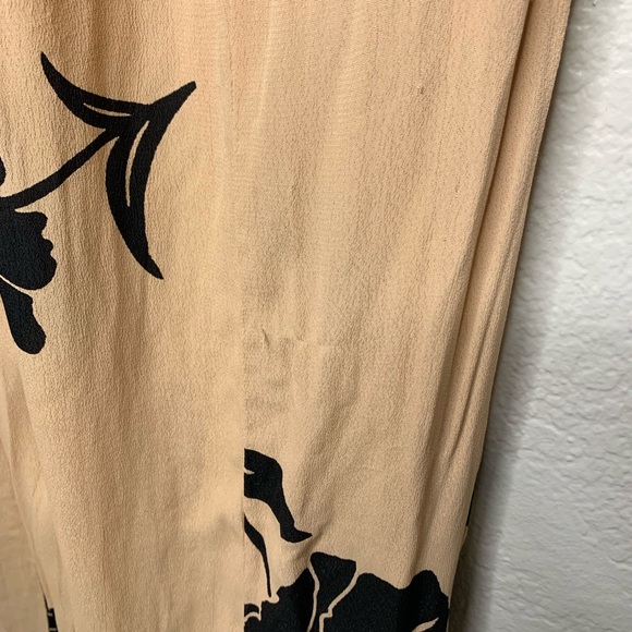 Privacy Please Blakey nude floral jumpsuit size xs - Picture 3 of 8